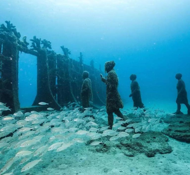 buceo en el museo museo atlantico lanzarote